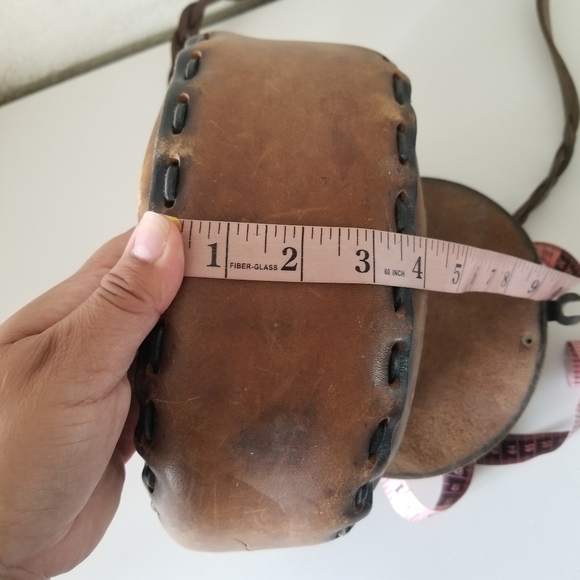 Vintage | Leather Saddle Bag - Picture 10 of 11